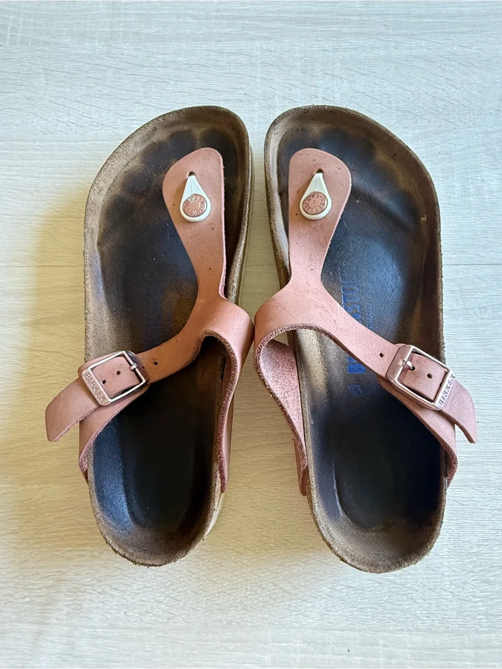 Birkenstock Gizeh Nubuck Leather Dusty Rose Thong Sandals Women’s EU 38